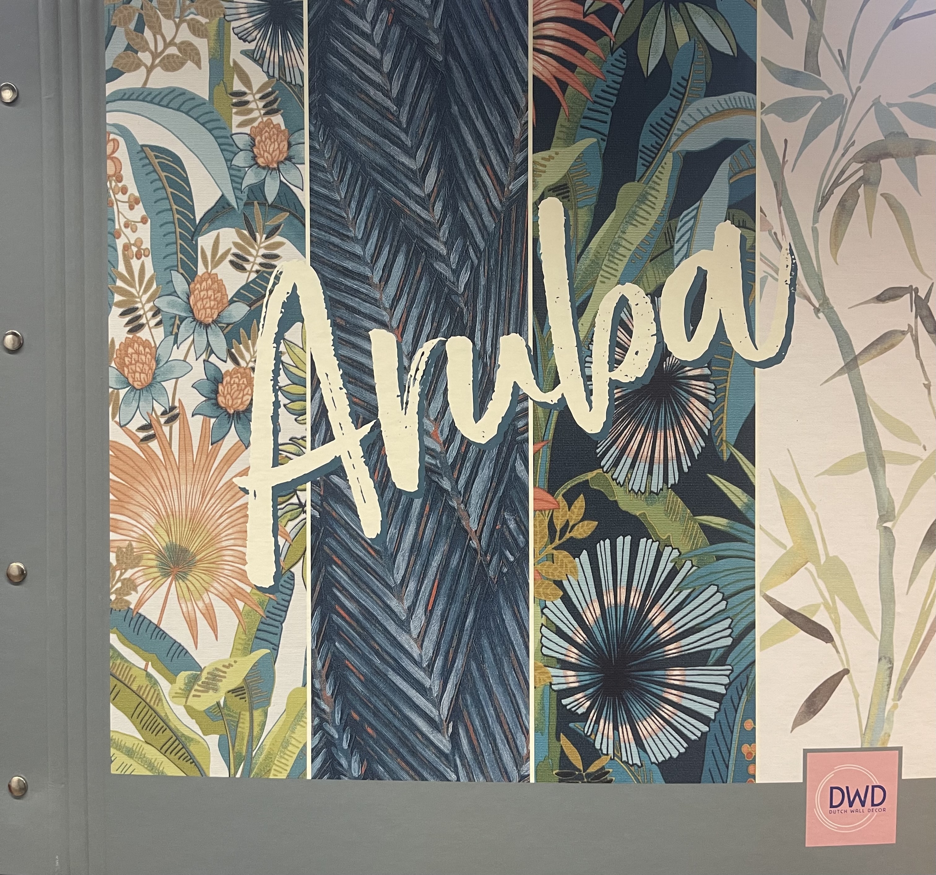 Themes - DWD ARUBA - Heel Holland Plakt